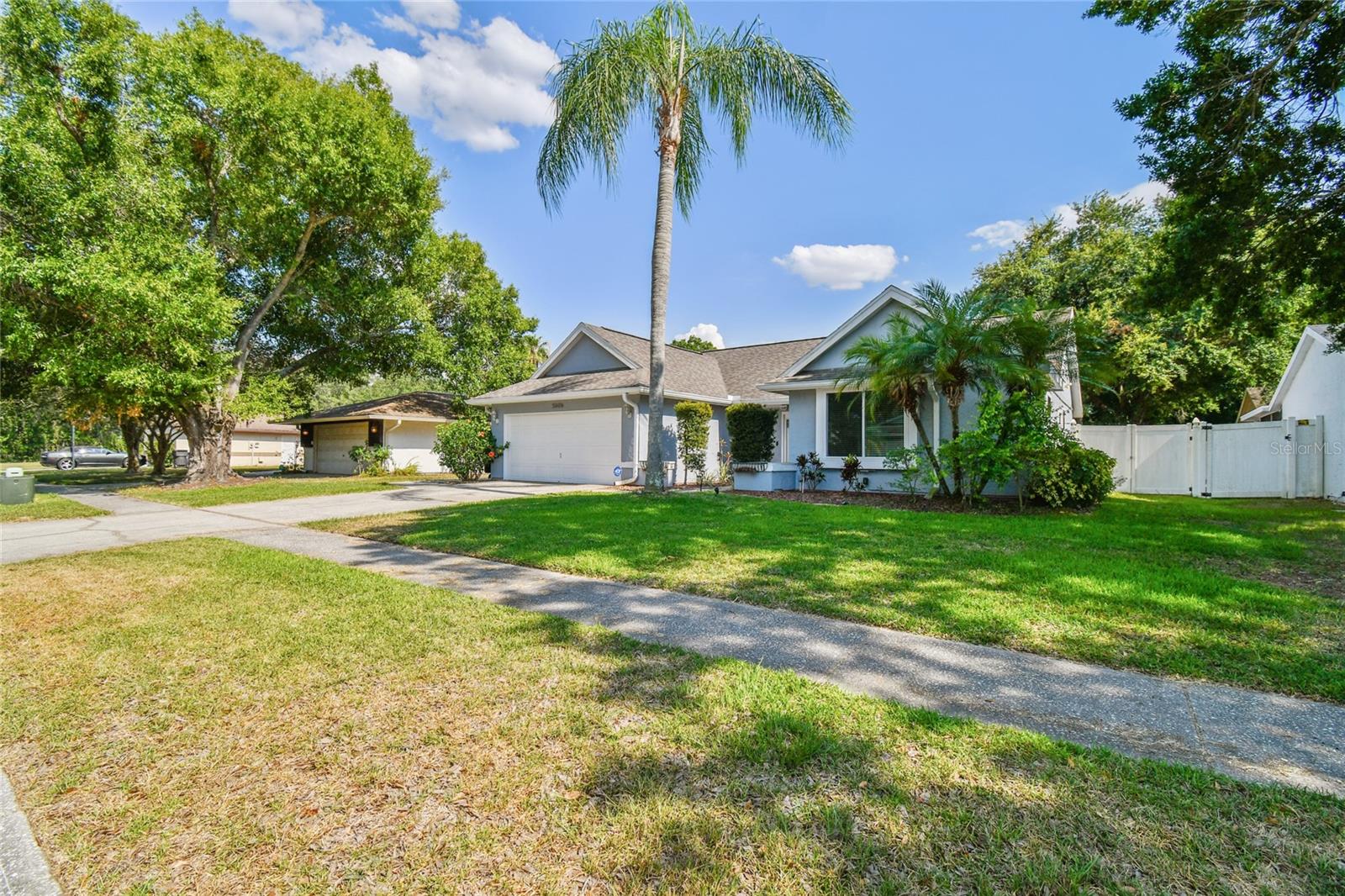 5806 SILVER MOON AVE, TAMPA, FL, 33625