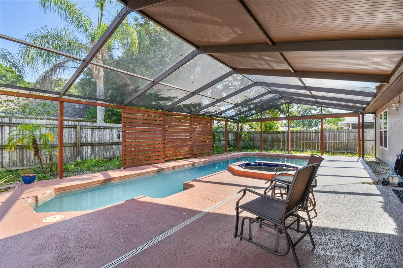 5806 SILVER MOON AVE, TAMPA, FL, 33625