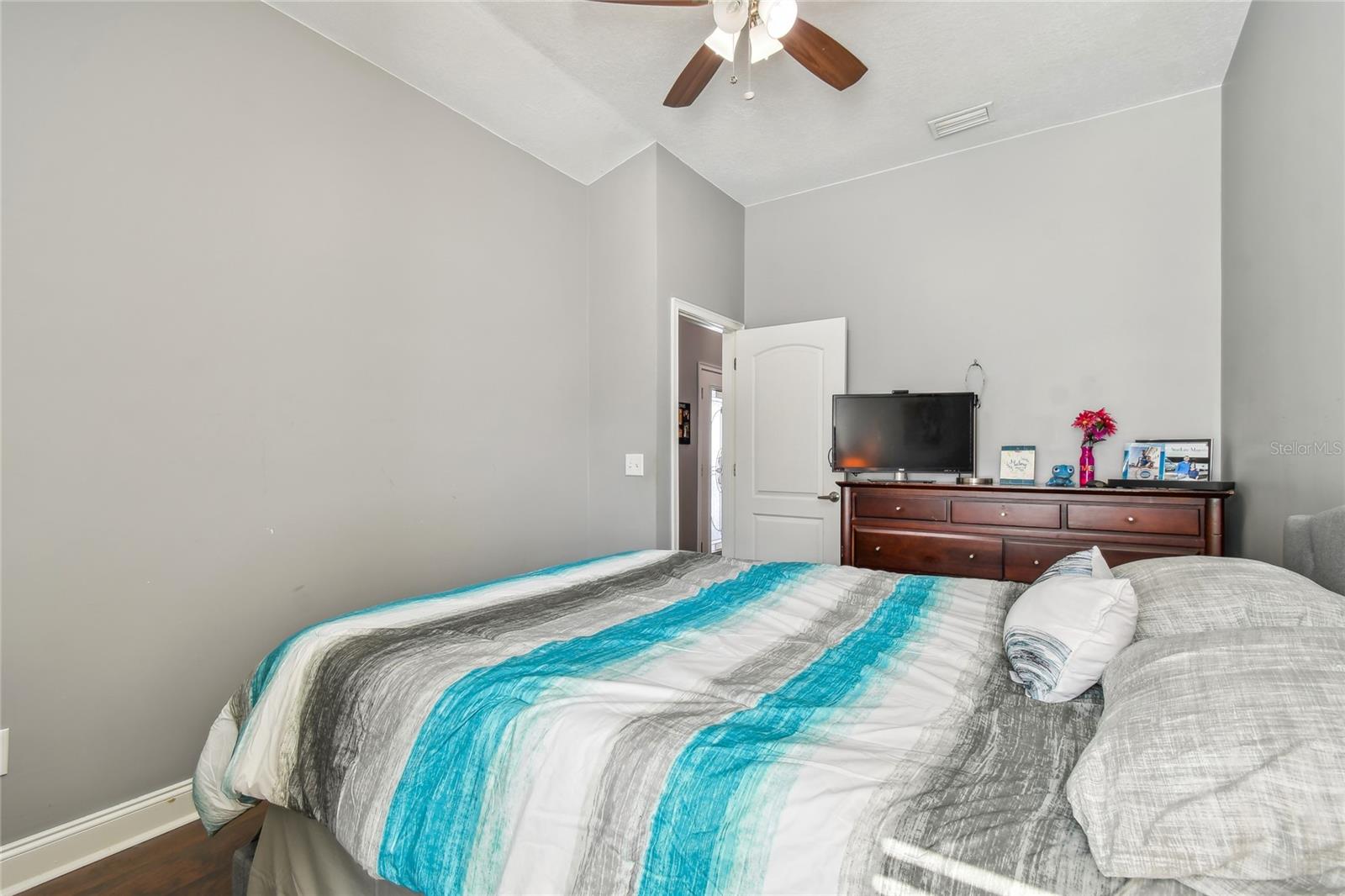 5806 SILVER MOON AVE, TAMPA, FL, 33625