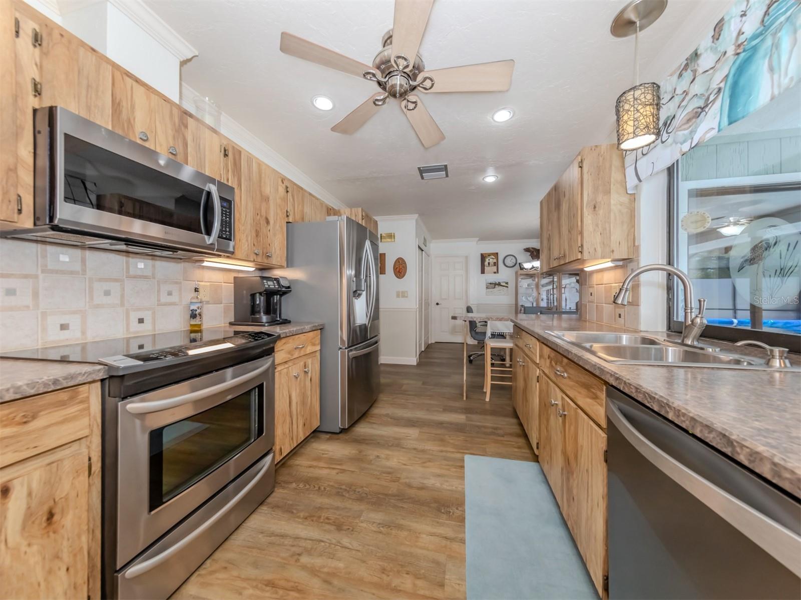 2541 NORTHWAY DR, VENICE, FL, 34292