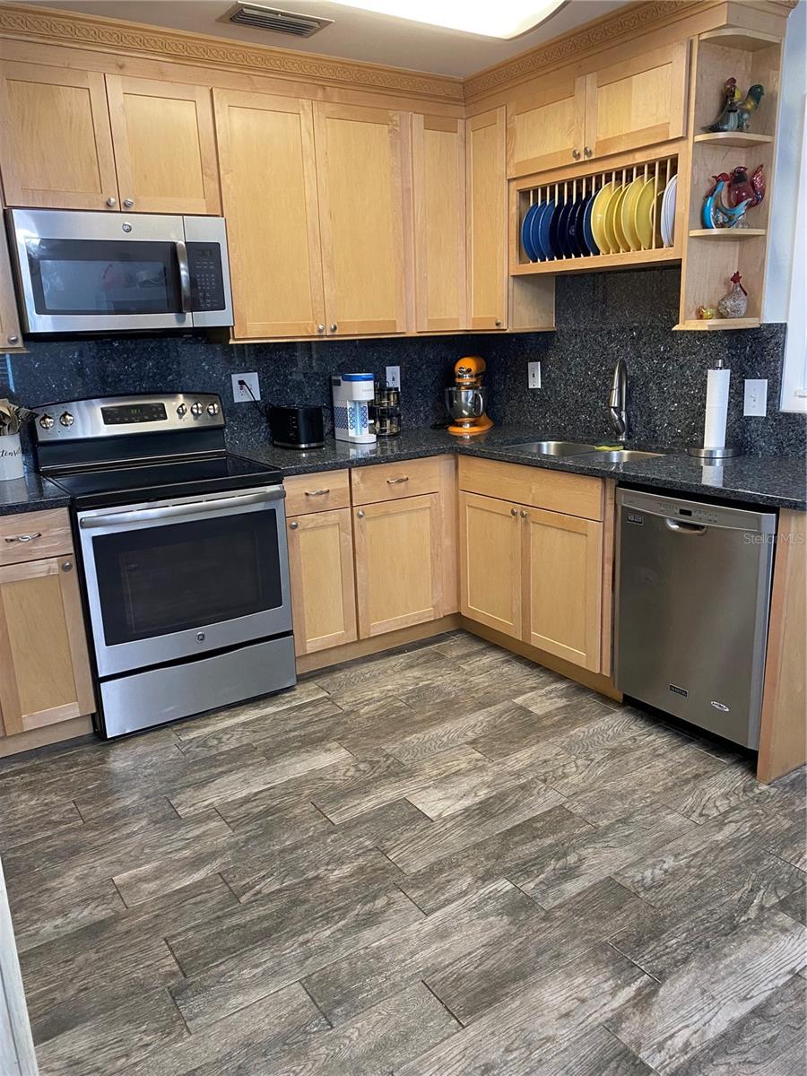 1903 HUNTER RD, OKEECHOBEE, FL, 34974