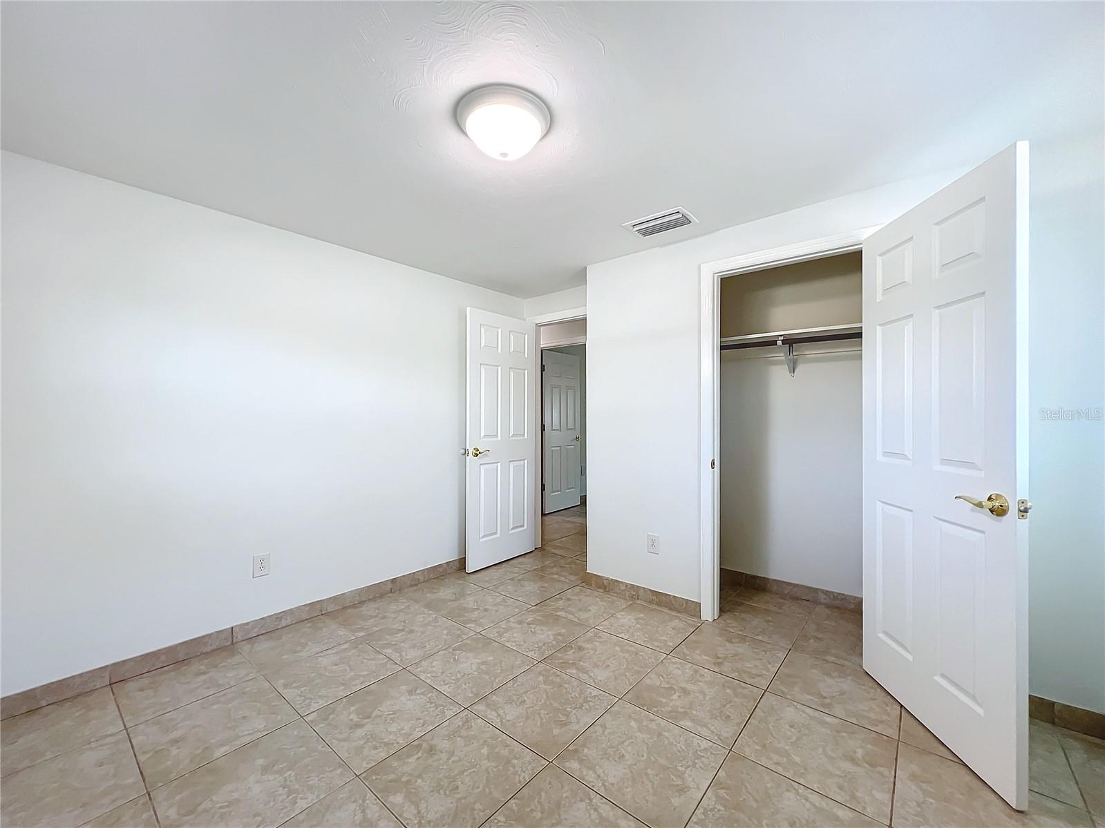 935 N GALLOWAY RD, LAKELAND, FL, 33810