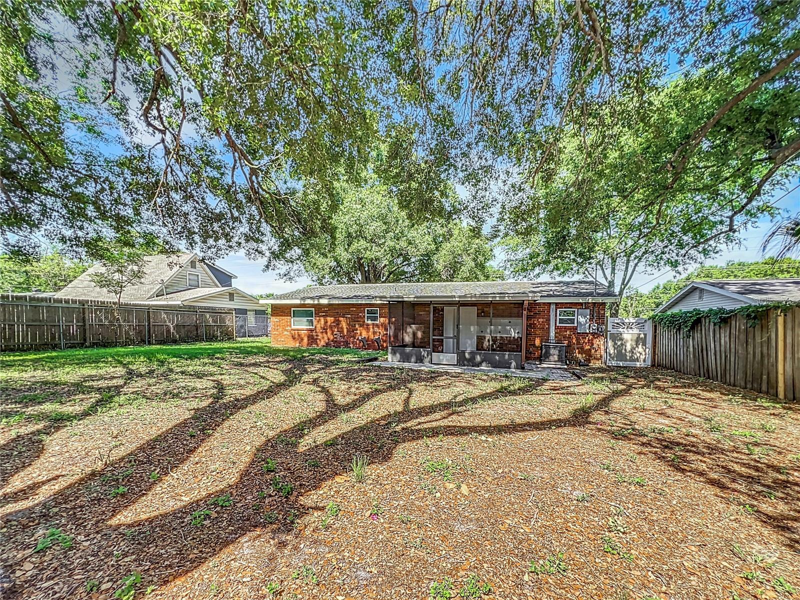 935 N GALLOWAY RD, LAKELAND, FL, 33810