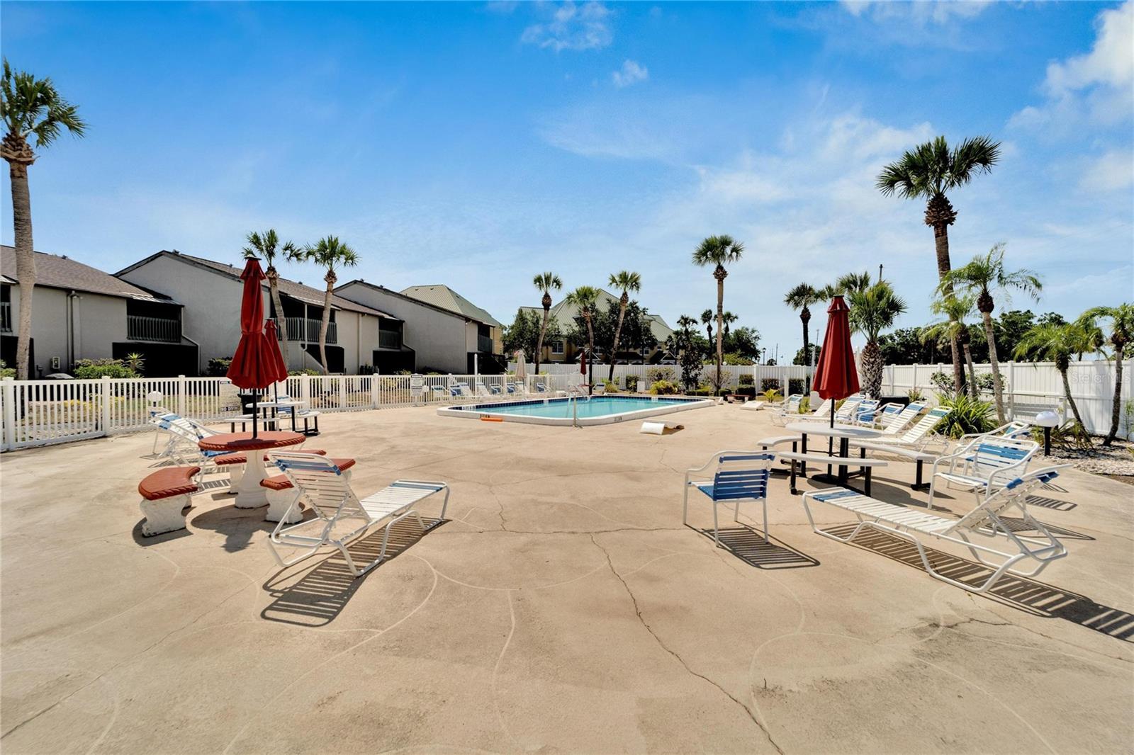 1028 APOLLO BEACH BLVD #27, APOLLO BEACH, FL, 33572