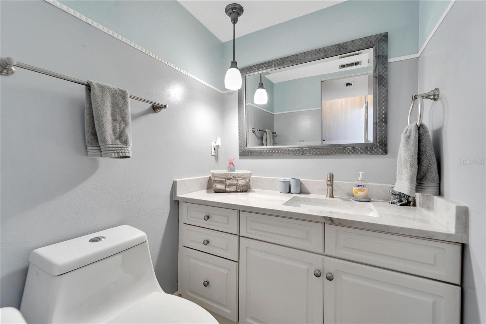 1028 APOLLO BEACH BLVD #27, APOLLO BEACH, FL, 33572