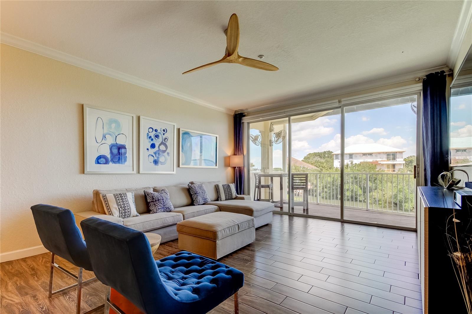 129 BRENT CIR, OLDSMAR, FL, 34677