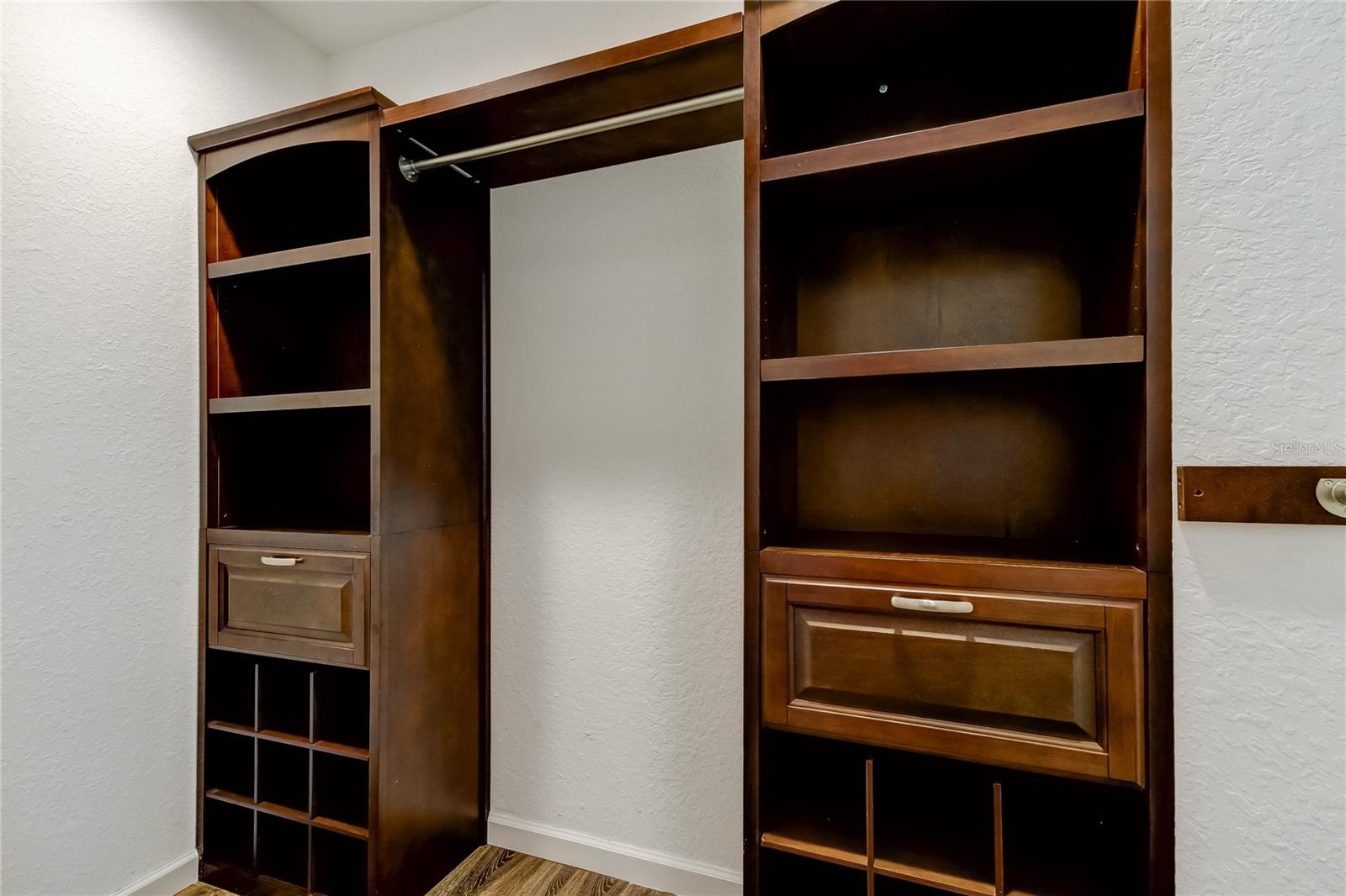 129 BRENT CIR, OLDSMAR, FL, 34677