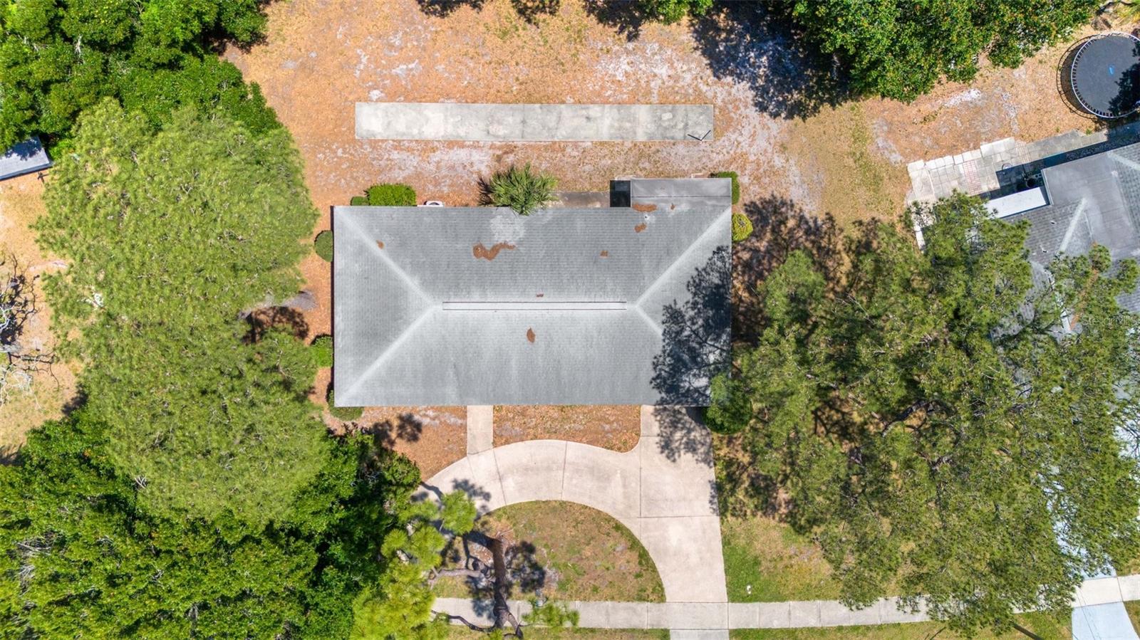 303 SHORE DR W, OLDSMAR, FL, 34677