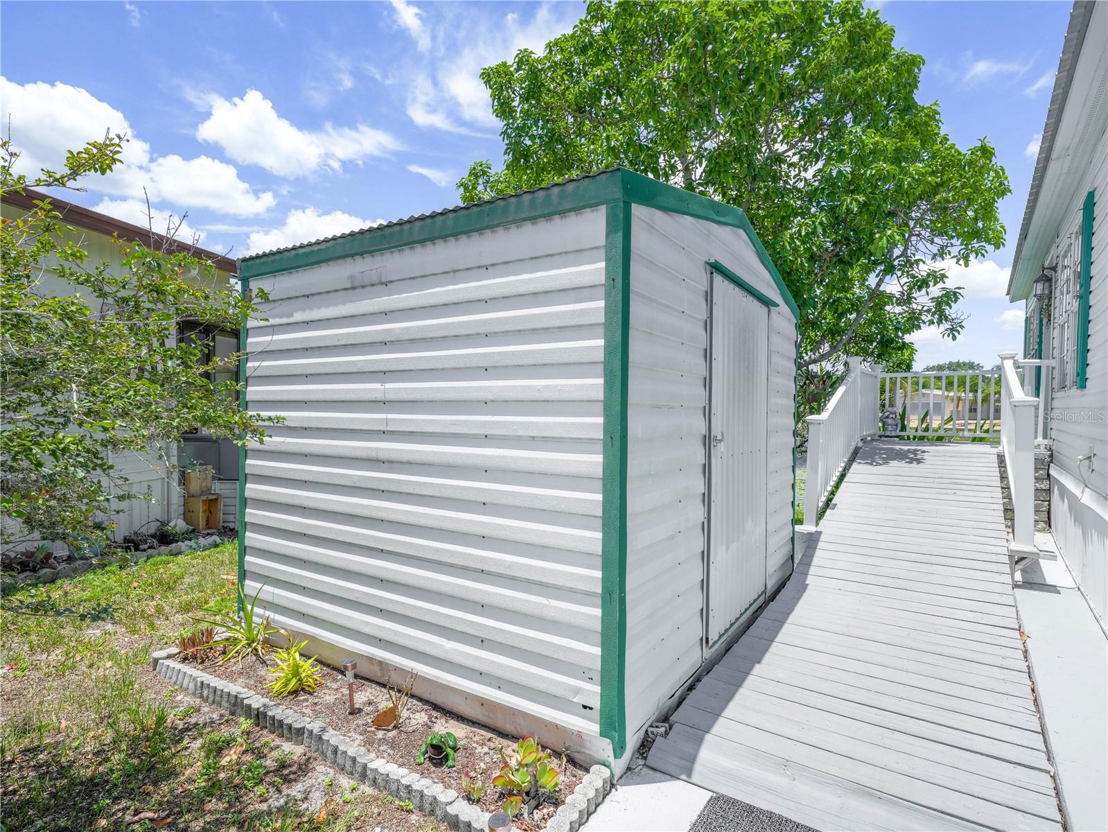 48 QUEEN OF WATERS ST, LAKE WALES, FL, 33898