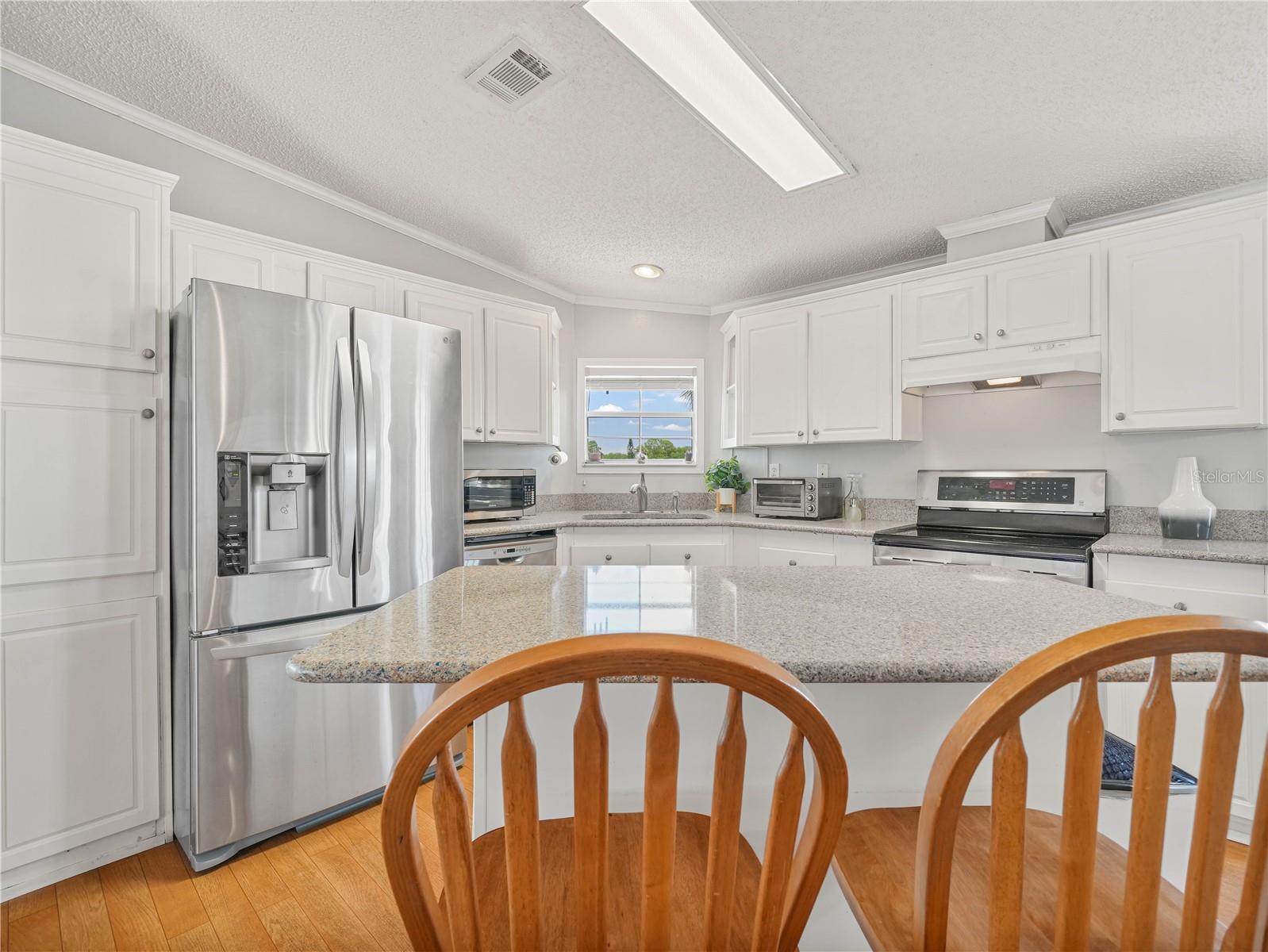 48 QUEEN OF WATERS ST, LAKE WALES, FL, 33898