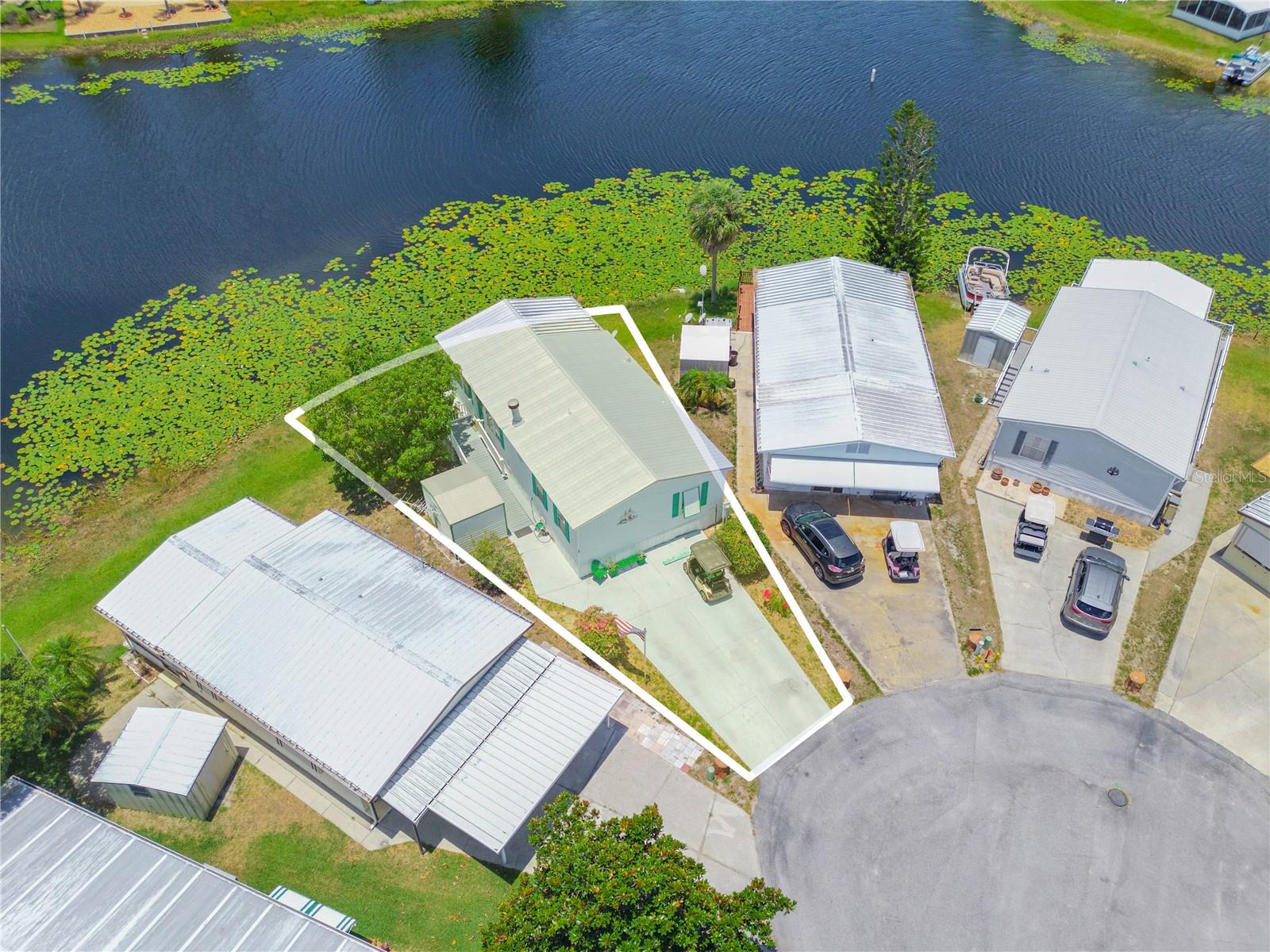 48 QUEEN OF WATERS ST, LAKE WALES, FL, 33898