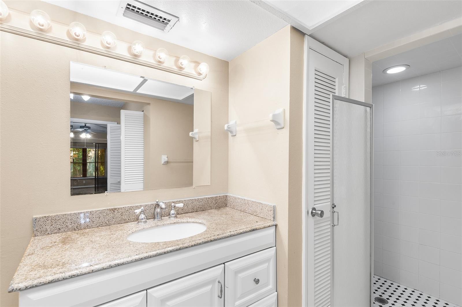 2025 SYLVESTER RD #C4, LAKELAND, FL, 33803