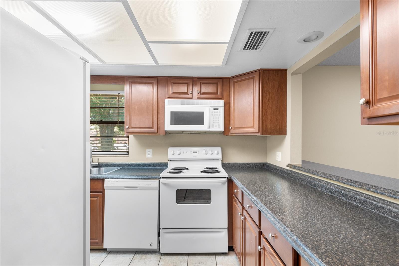 2025 SYLVESTER RD #C4, LAKELAND, FL, 33803
