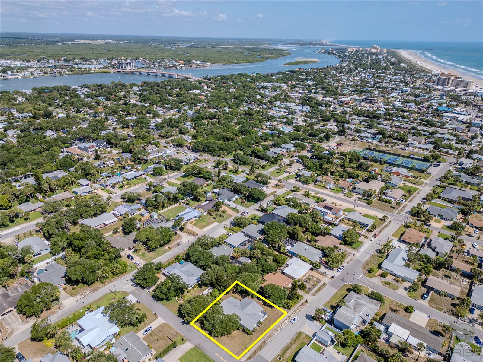 708 MARALYN AVE, NEW SMYRNA BEACH, FL, 32169
