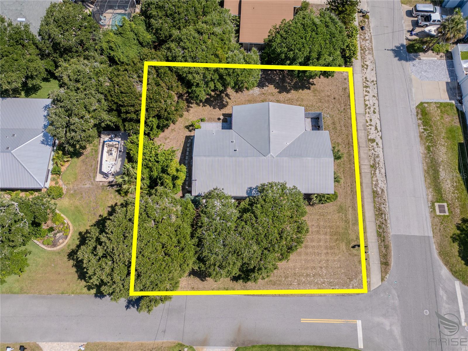 708 MARALYN AVE, NEW SMYRNA BEACH, FL, 32169