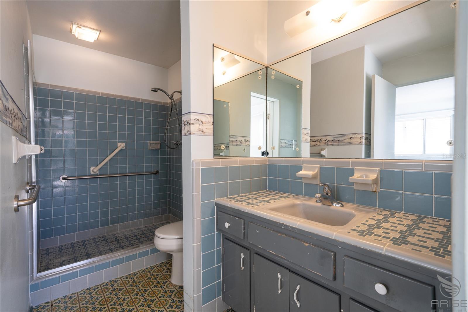 708 MARALYN AVE, NEW SMYRNA BEACH, FL, 32169
