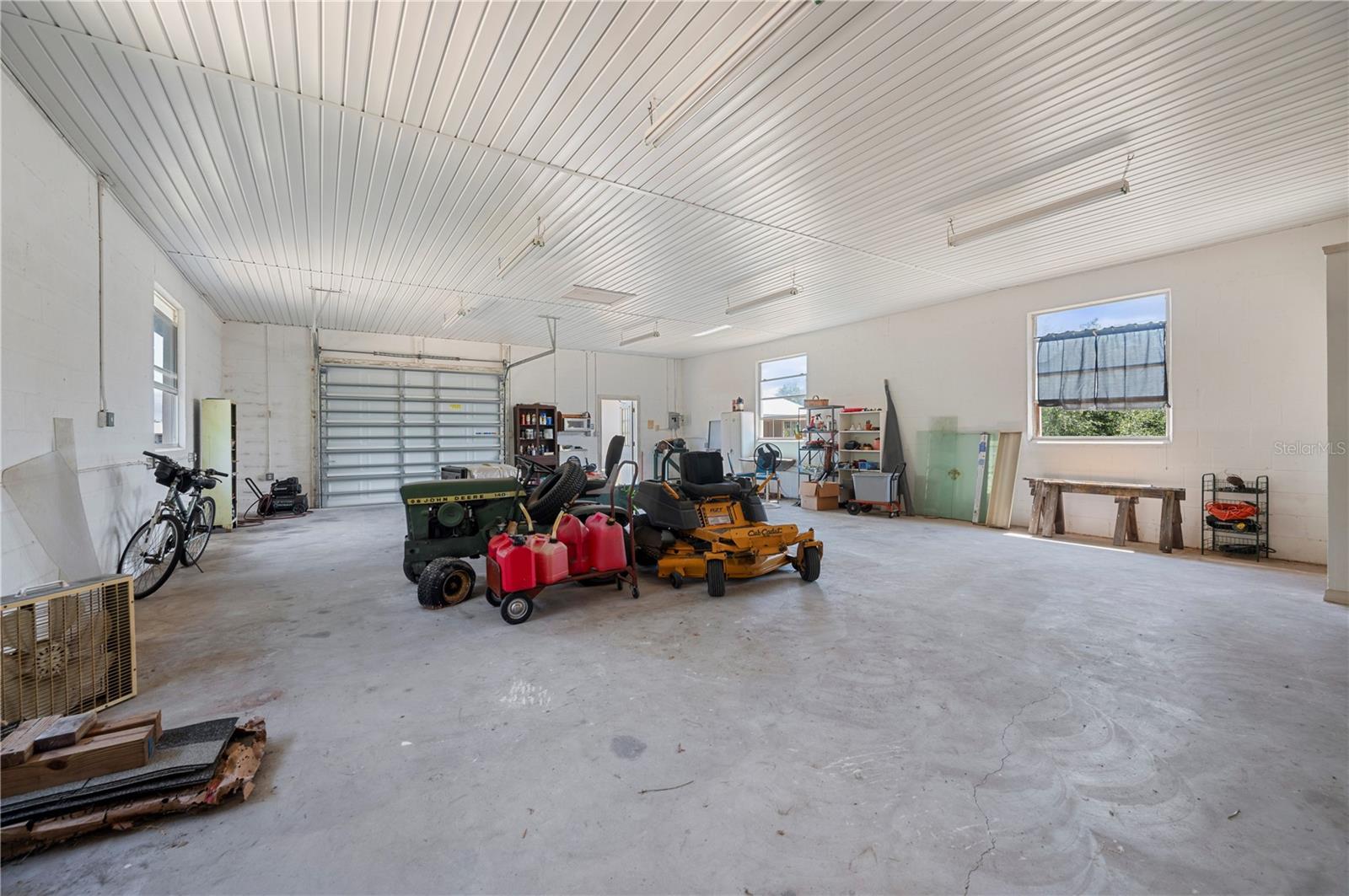 8929 SW LIVERPOOL RD, ARCADIA, FL, 34269