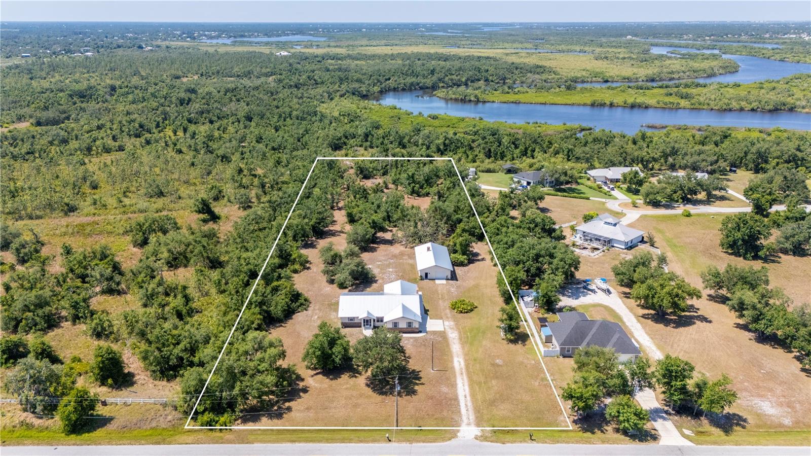 8929 SW LIVERPOOL RD, ARCADIA, FL, 34269