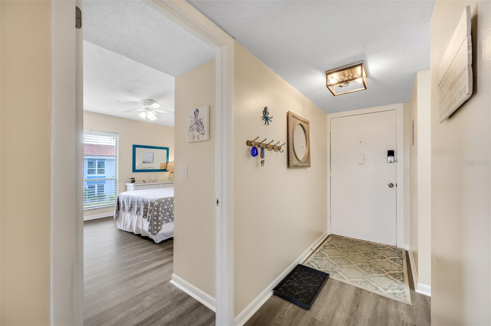 260 MEDALLION BLVD #F, MADEIRA BEACH, FL, 33708
