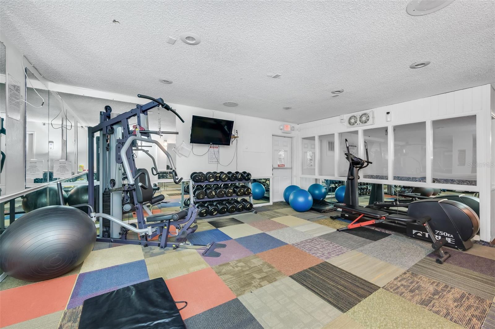 260 MEDALLION BLVD #F, MADEIRA BEACH, FL, 33708