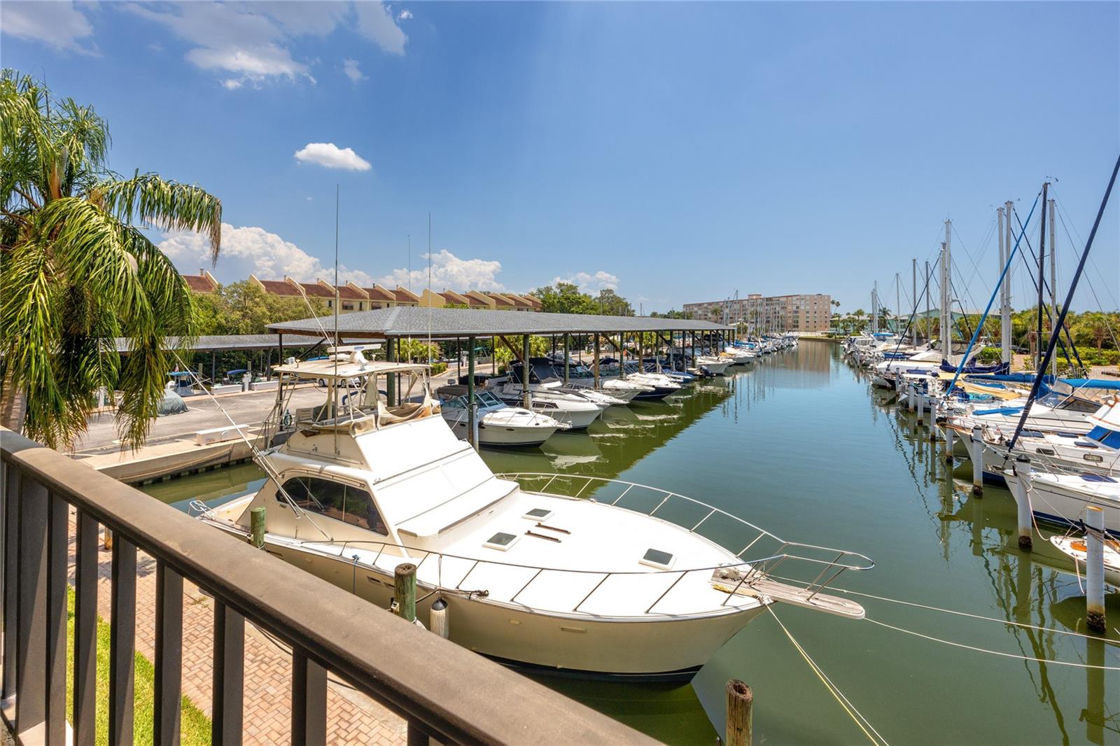 1750 HARBOR PL S #103, SOUTH PASADENA, FL, 33707
