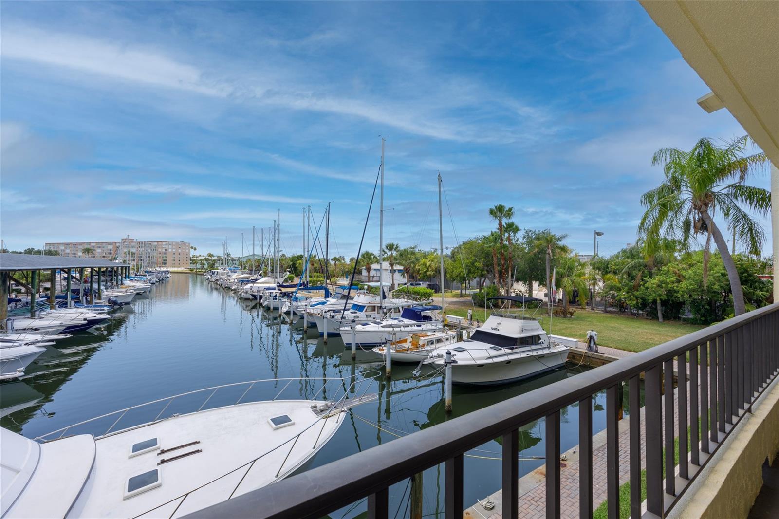 1750 HARBOR PL S #103, SOUTH PASADENA, FL, 33707