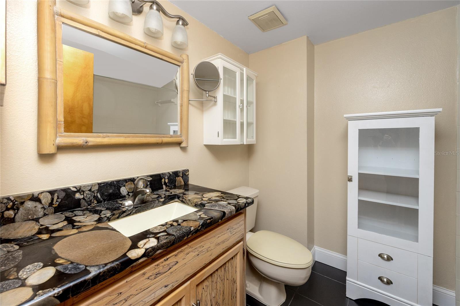 1750 HARBOR PL S #103, SOUTH PASADENA, FL, 33707