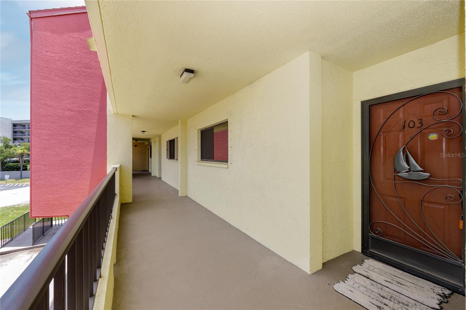 1750 HARBOR PL S #103, SOUTH PASADENA, FL, 33707