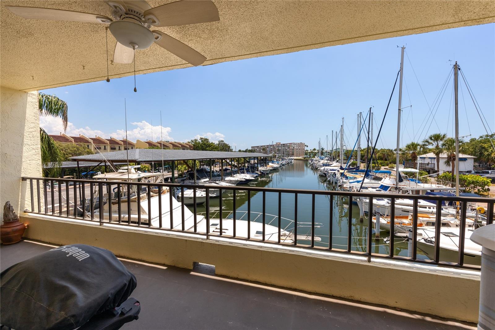 1750 HARBOR PL S #103, SOUTH PASADENA, FL, 33707