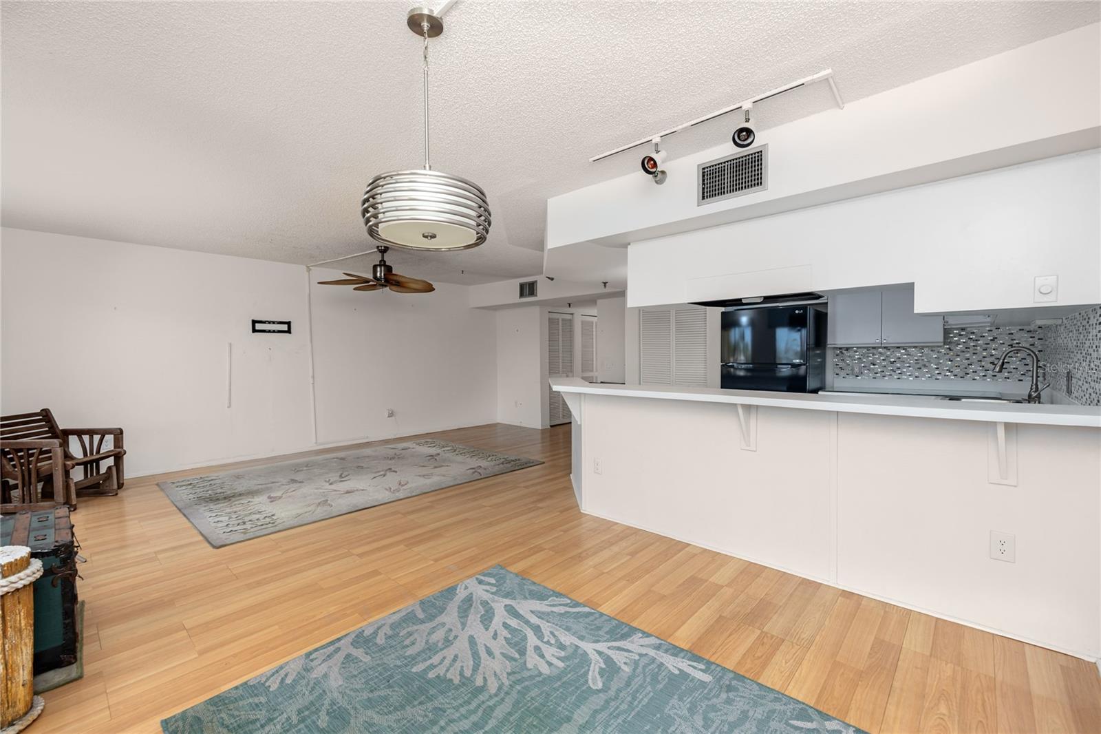 1750 HARBOR PL S #103, SOUTH PASADENA, FL, 33707