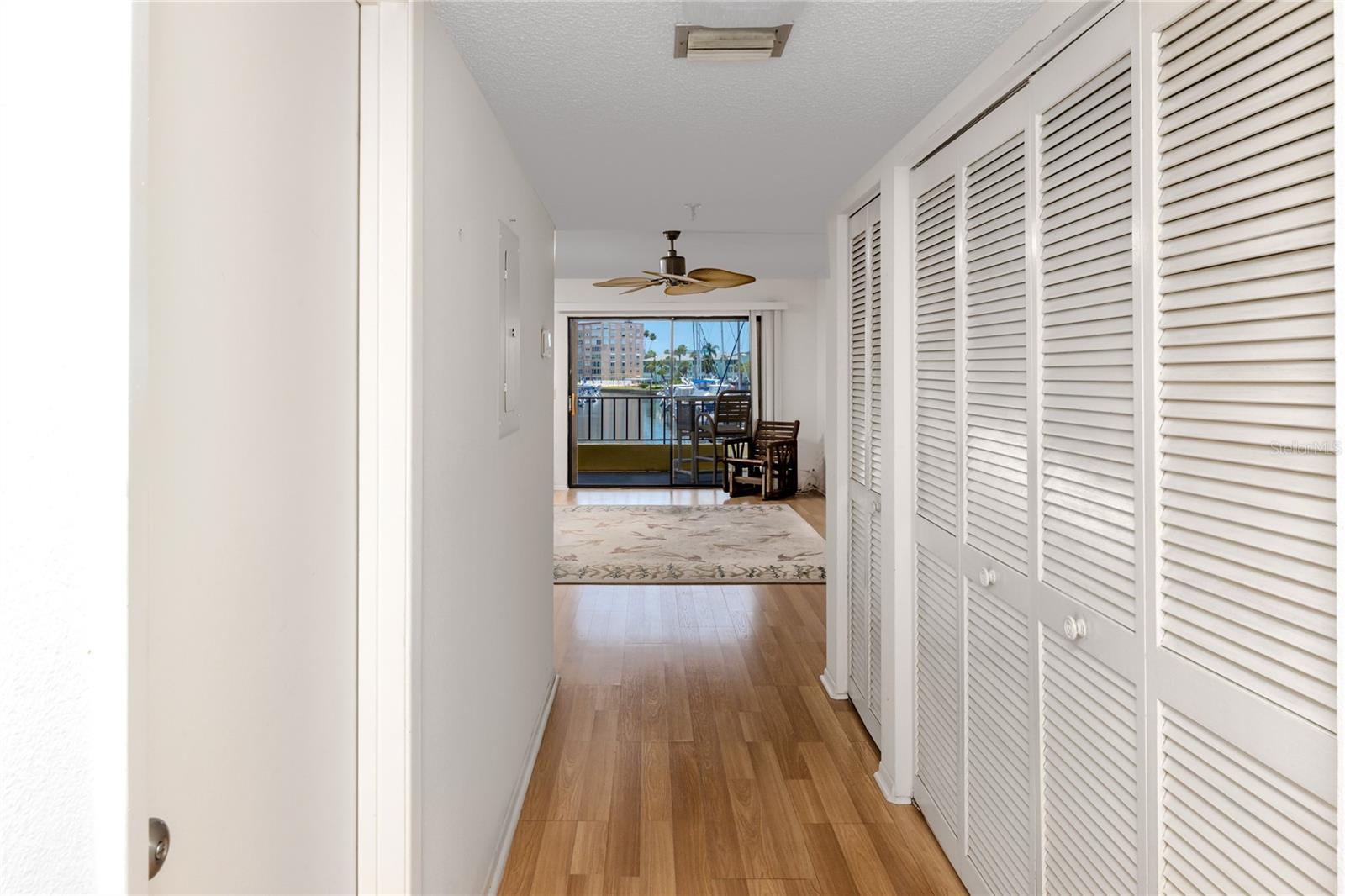 1750 HARBOR PL S #103, SOUTH PASADENA, FL, 33707