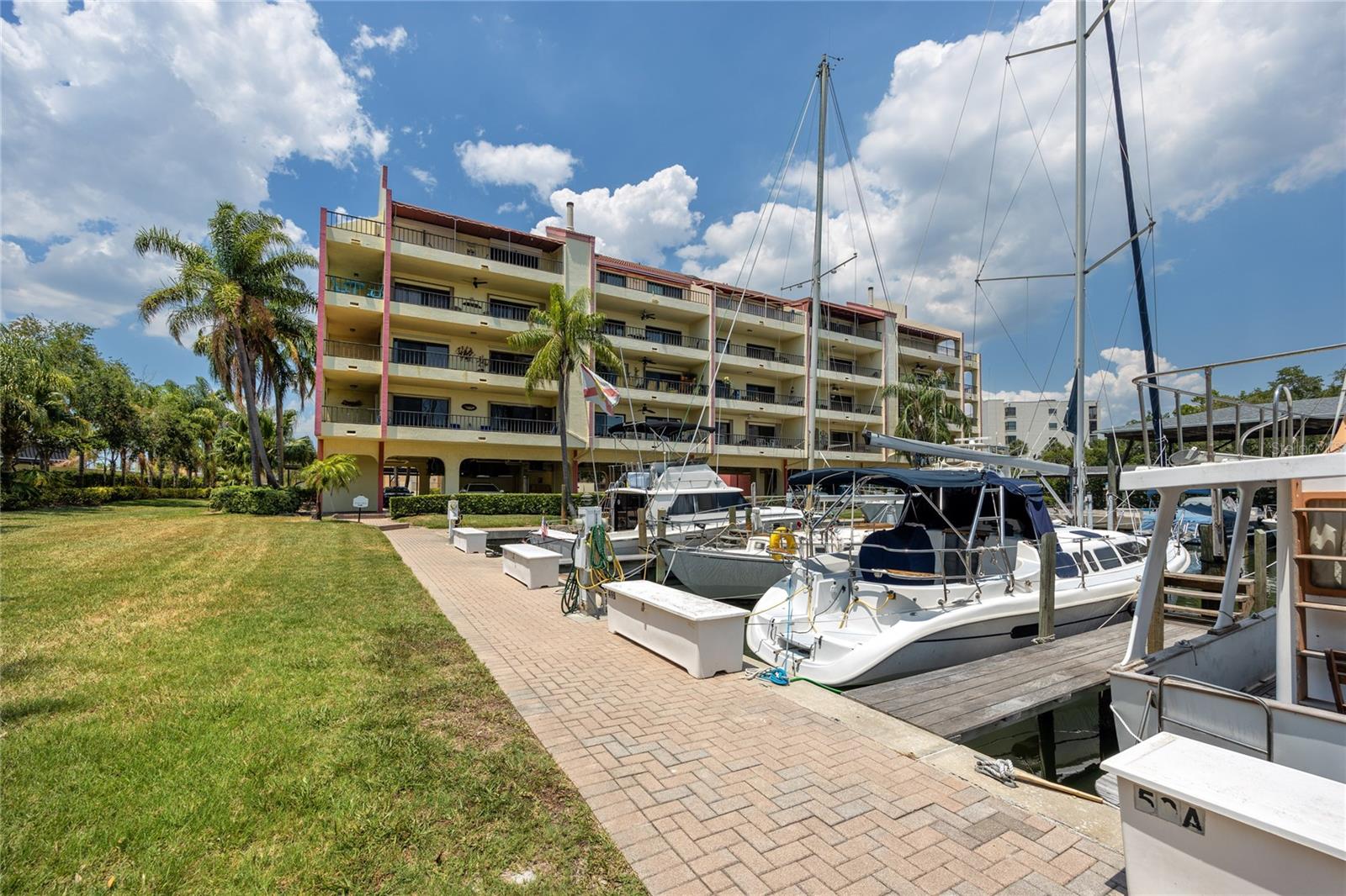 1750 HARBOR PL S #103, SOUTH PASADENA, FL, 33707