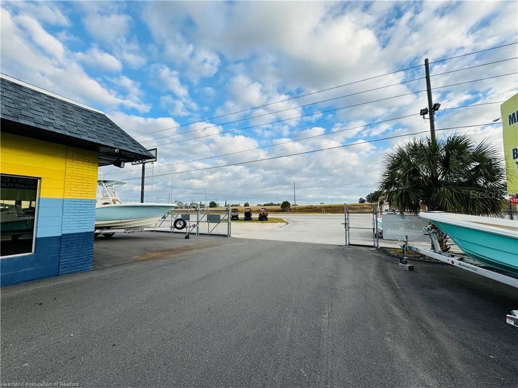 1130 US 27 N, LAKE PLACID, FL, 33852