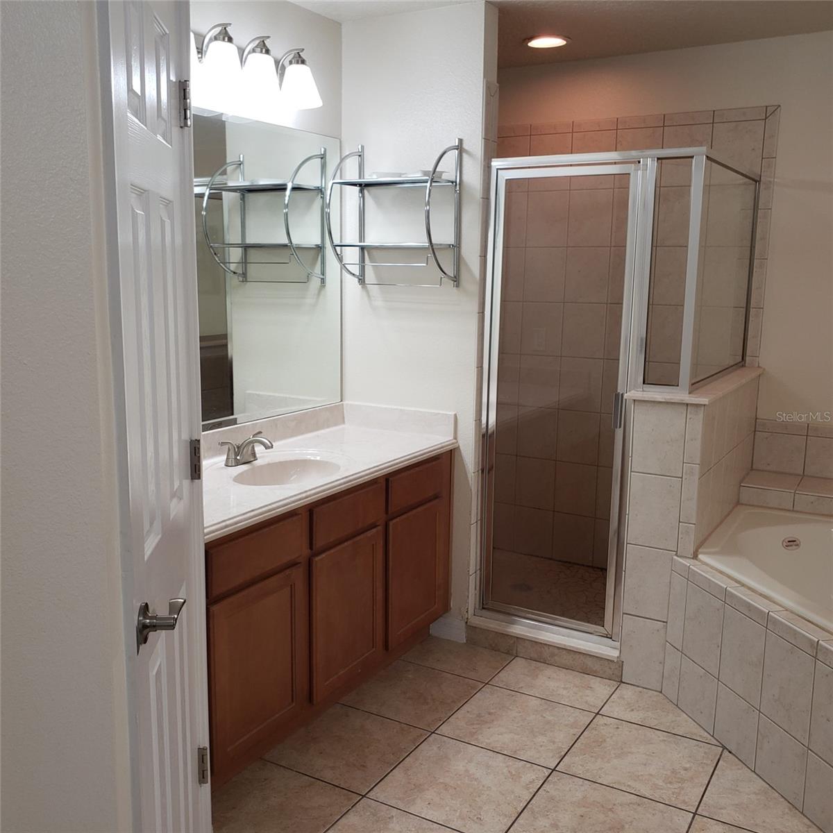1125 LASCALA DR, WINDERMERE, FL, 34786