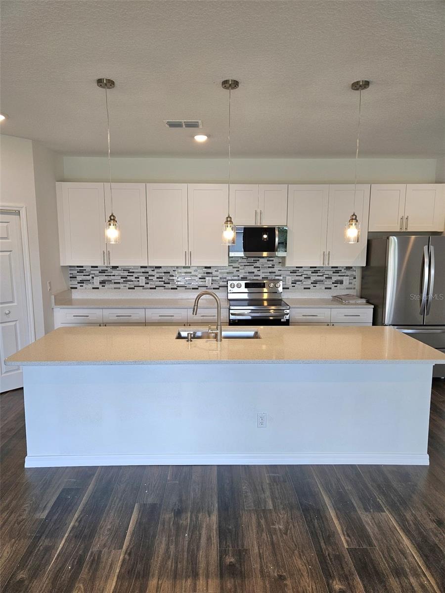698 GERHARD AVE SW, PALM BAY, FL, 32908