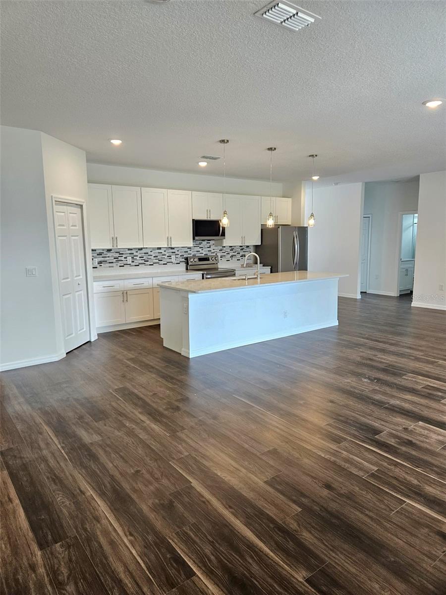 698 GERHARD AVE SW, PALM BAY, FL, 32908