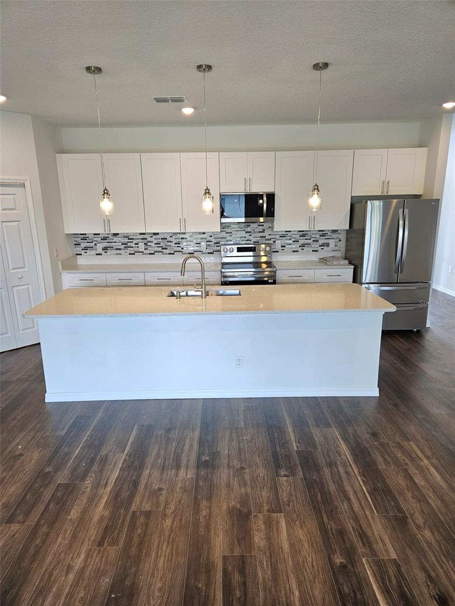 698 GERHARD AVE SW, PALM BAY, FL, 32908