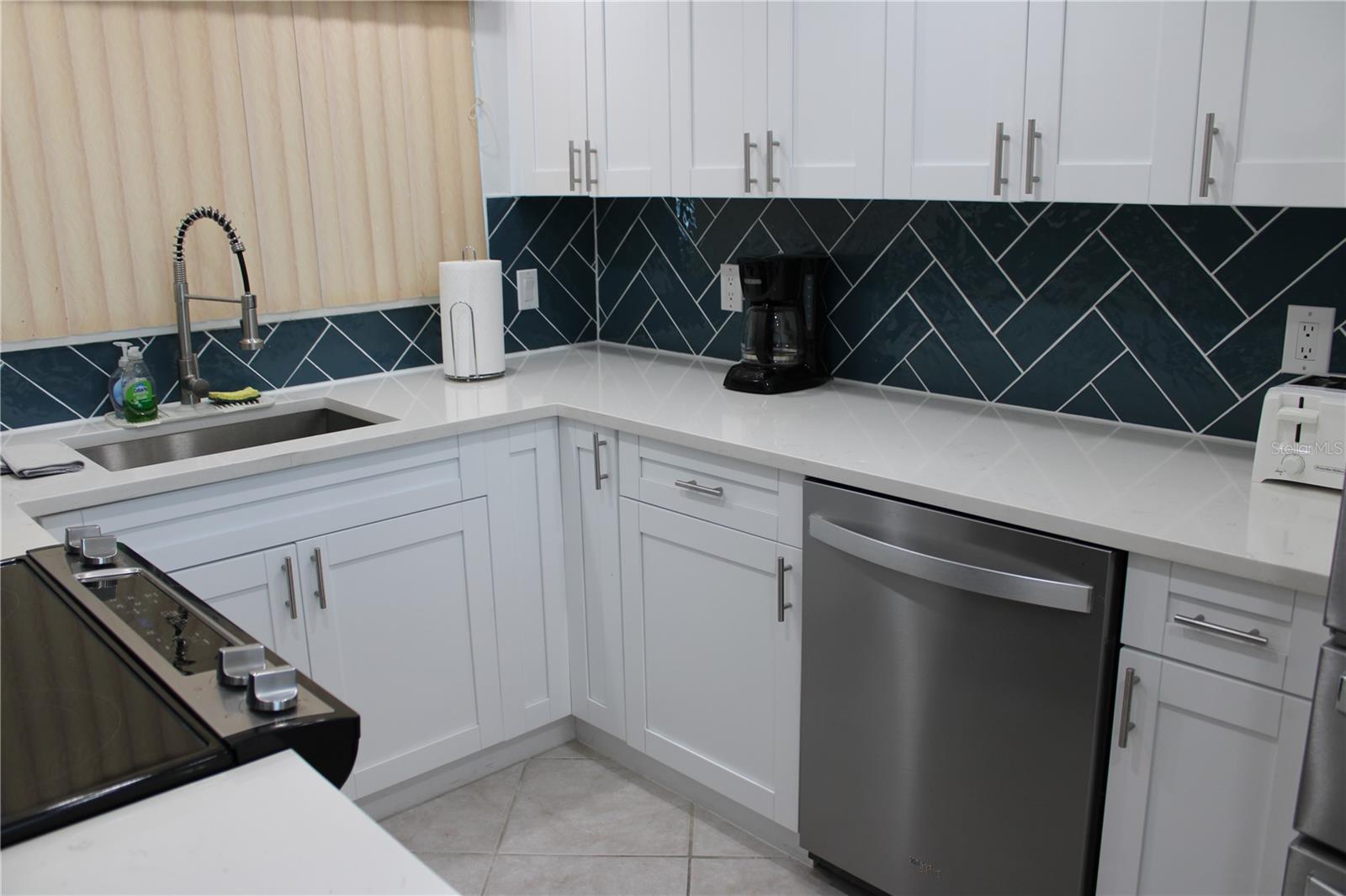 1290 GULF BLVD #1006, CLEARWATER BEACH, FL, 33767