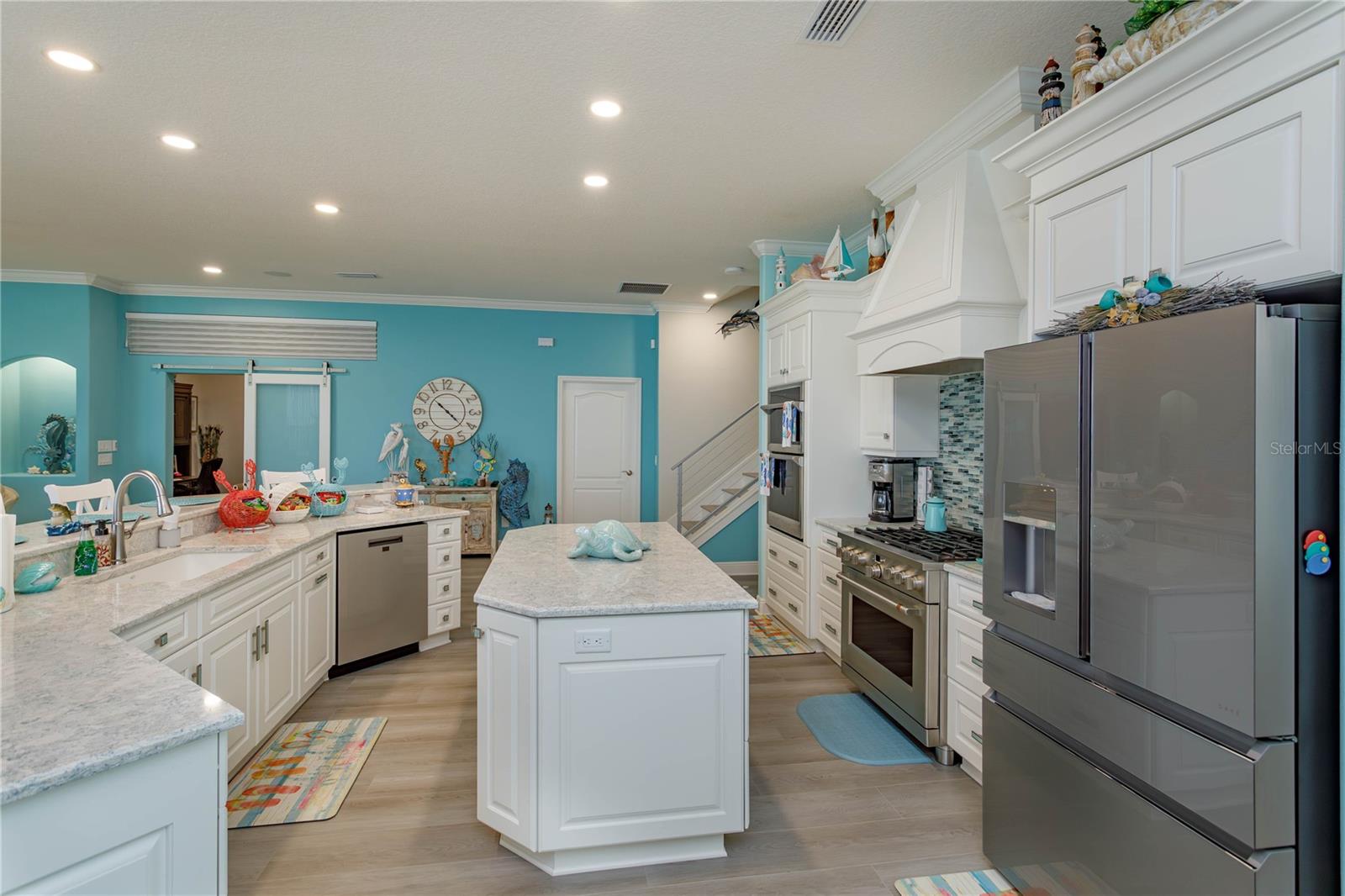 1112 N PENINSULA AVE, NEW SMYRNA BEACH, FL, 32169