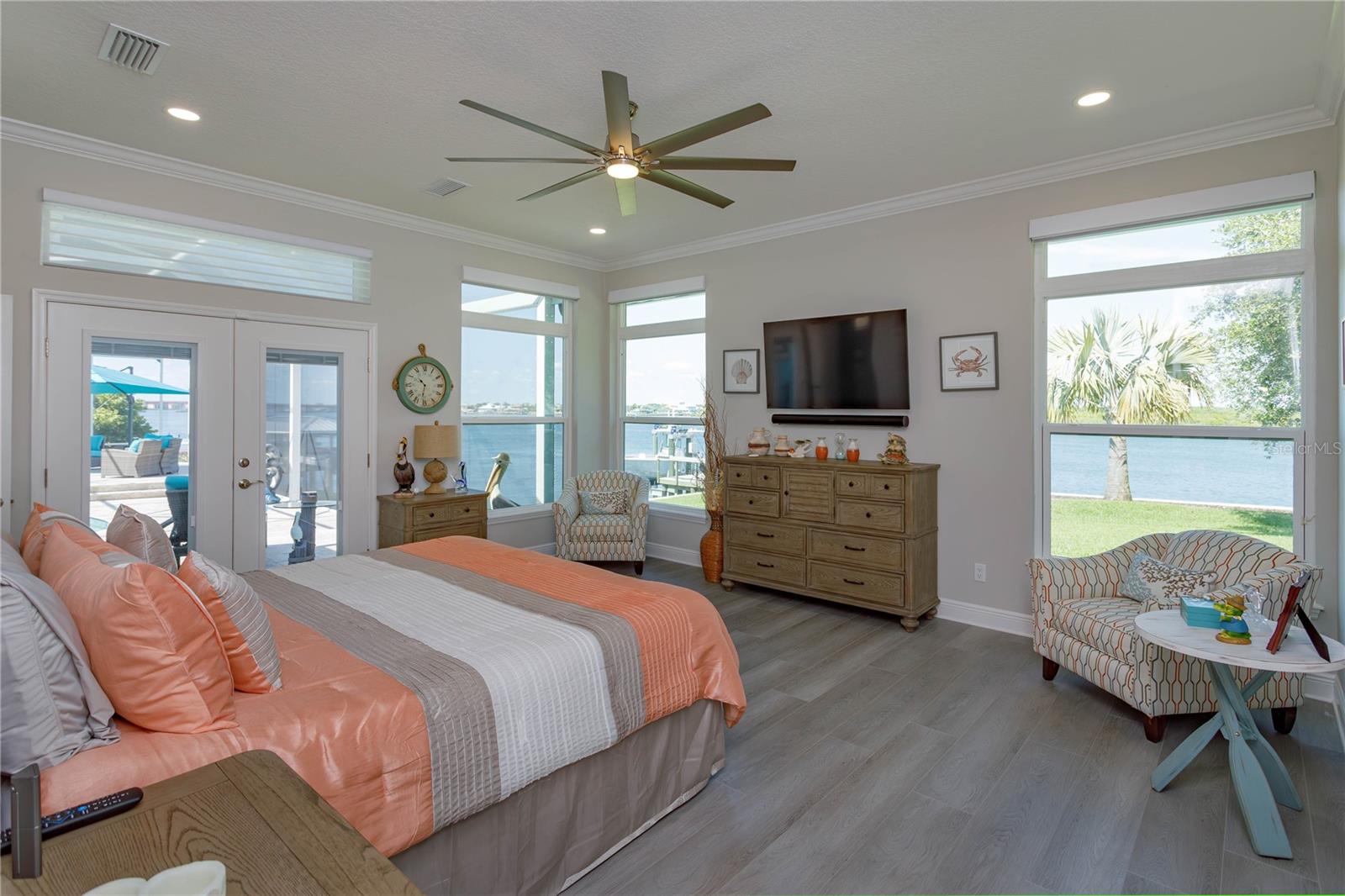 1112 N PENINSULA AVE, NEW SMYRNA BEACH, FL, 32169