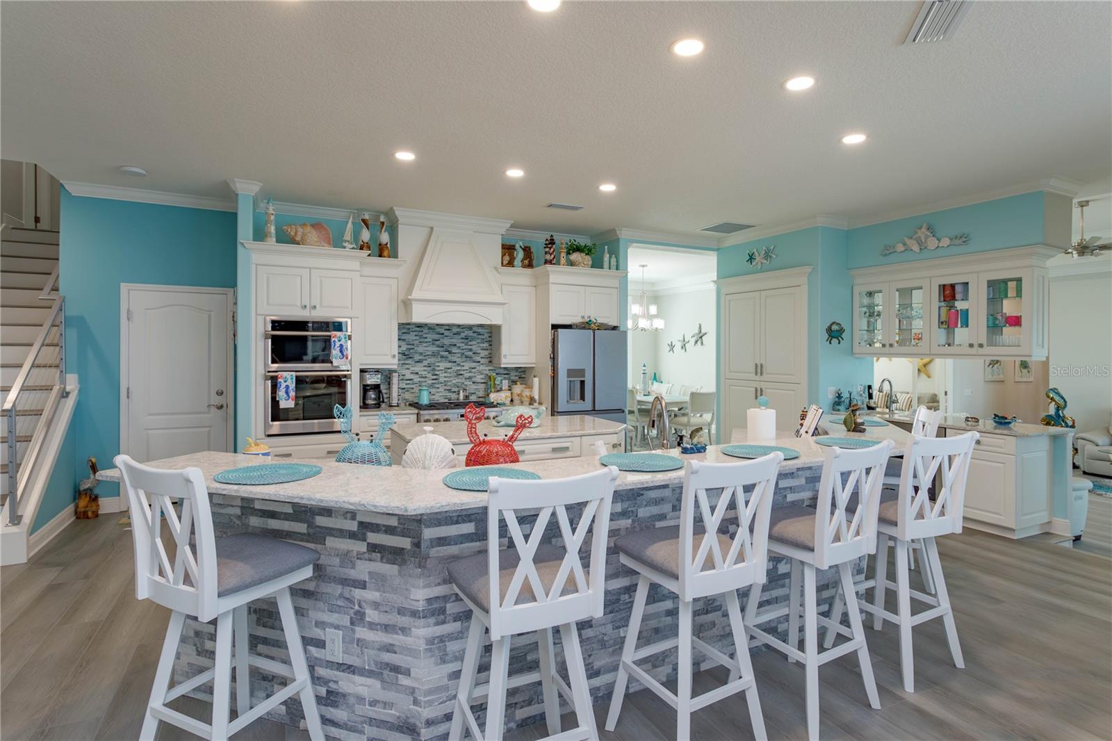 1112 N PENINSULA AVE, NEW SMYRNA BEACH, FL, 32169