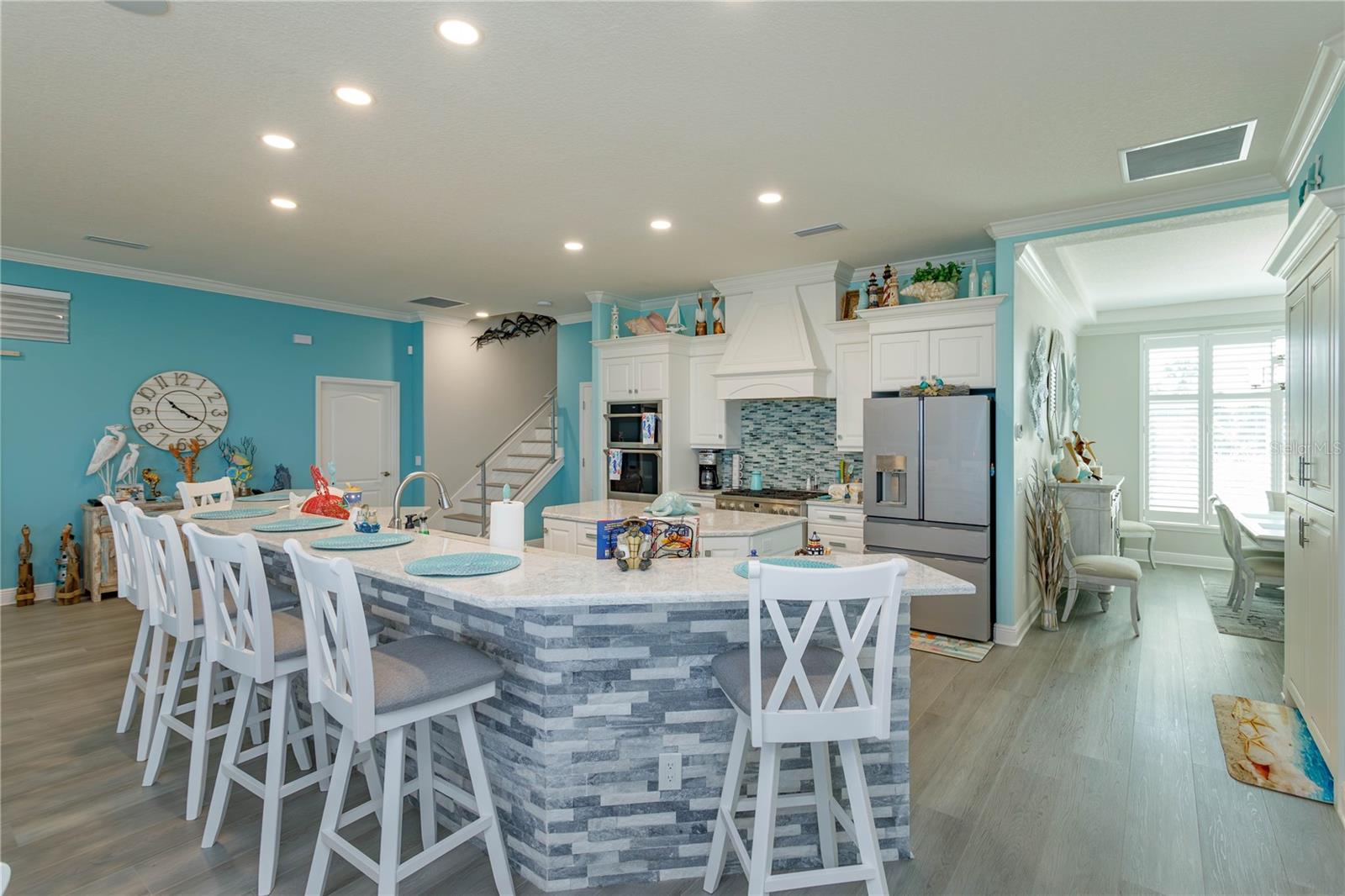 1112 N PENINSULA AVE, NEW SMYRNA BEACH, FL, 32169