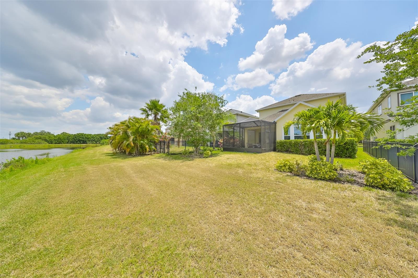 6924 OLD BENTON DR, APOLLO BEACH, FL, 33572