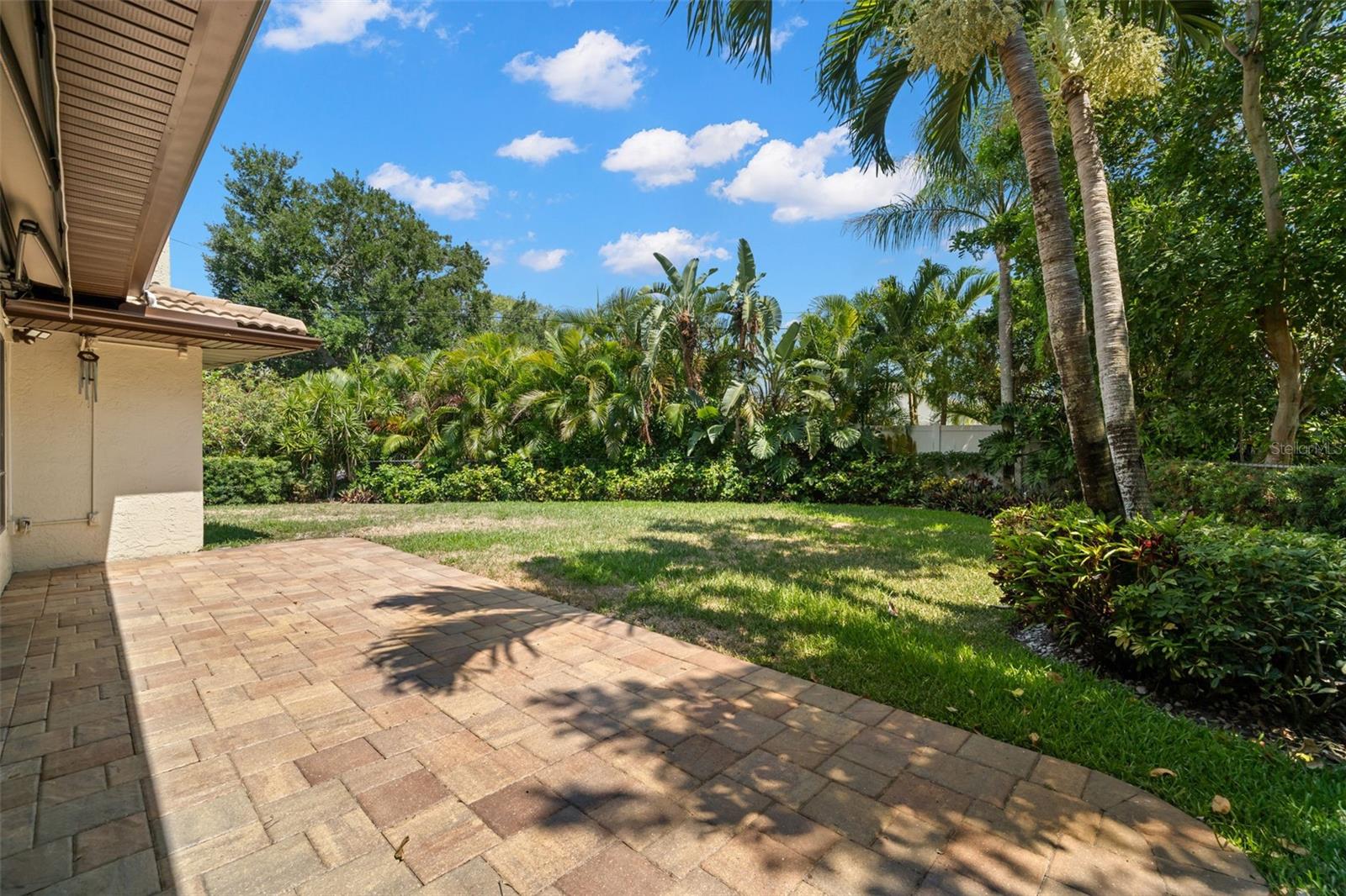10073 S YACHT CLUB DR, TREASURE ISLAND, FL, 33706