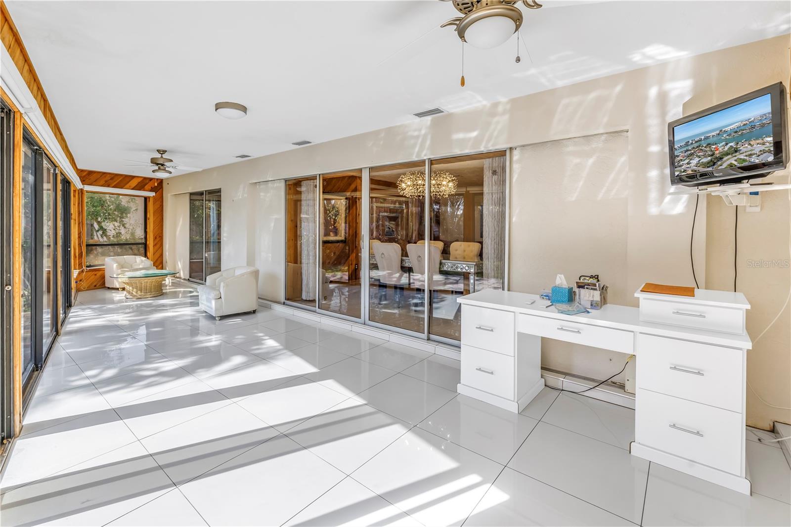 10073 S YACHT CLUB DR, TREASURE ISLAND, FL, 33706