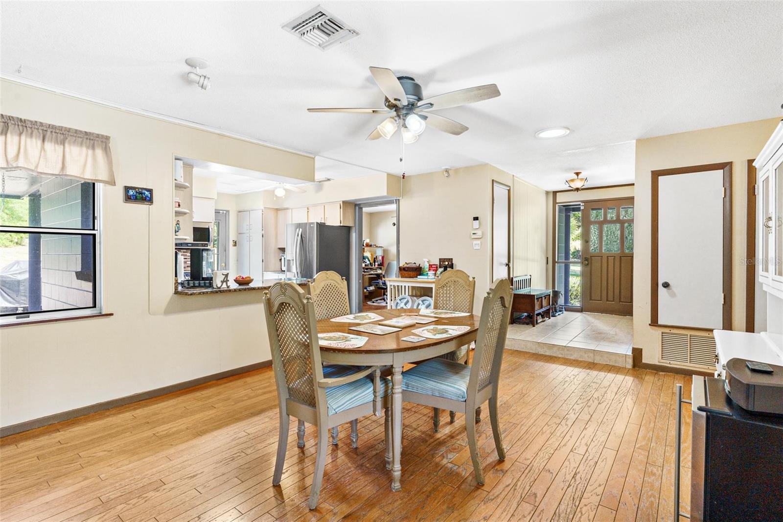 4242 GRIFFIN VIEW DR, LADY LAKE, FL, 32159