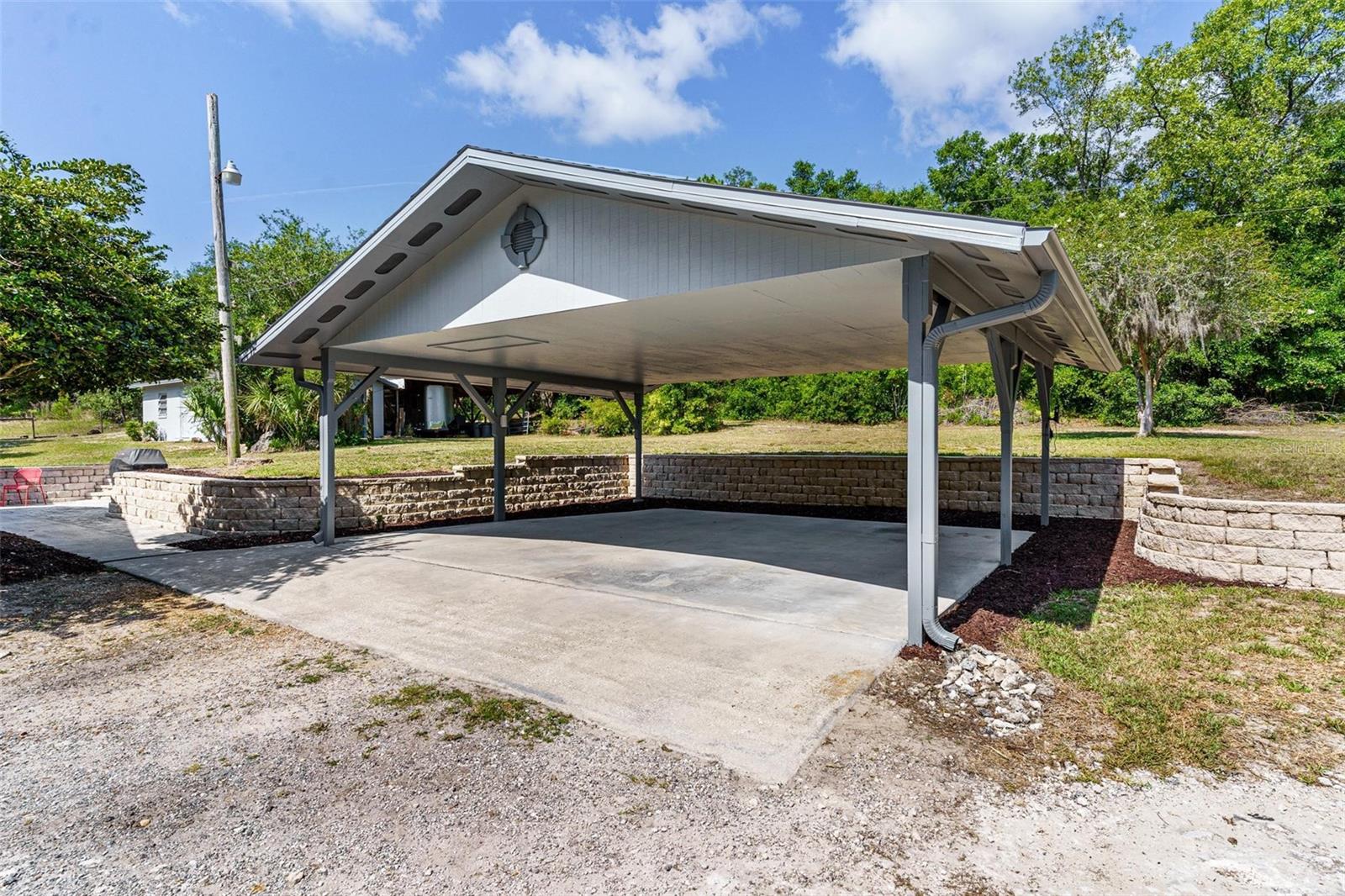 4242 GRIFFIN VIEW DR, LADY LAKE, FL, 32159