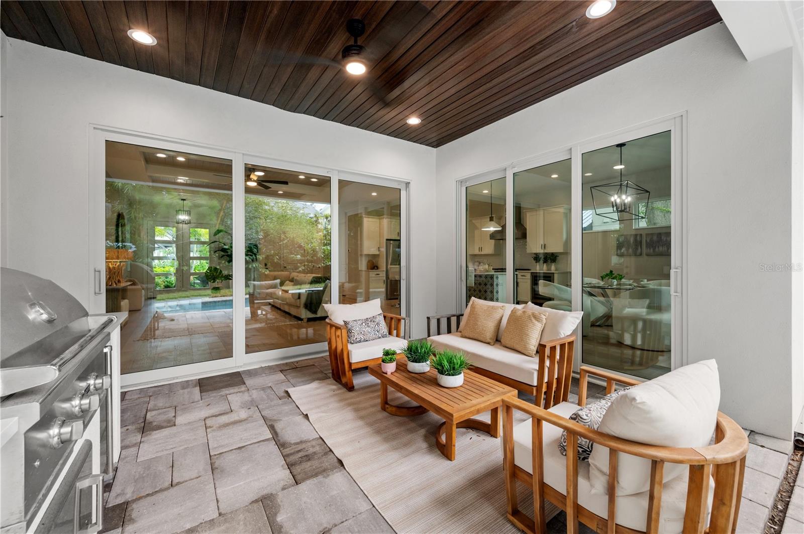 2171 MCCLELLAN PKWY, SARASOTA, FL, 34239