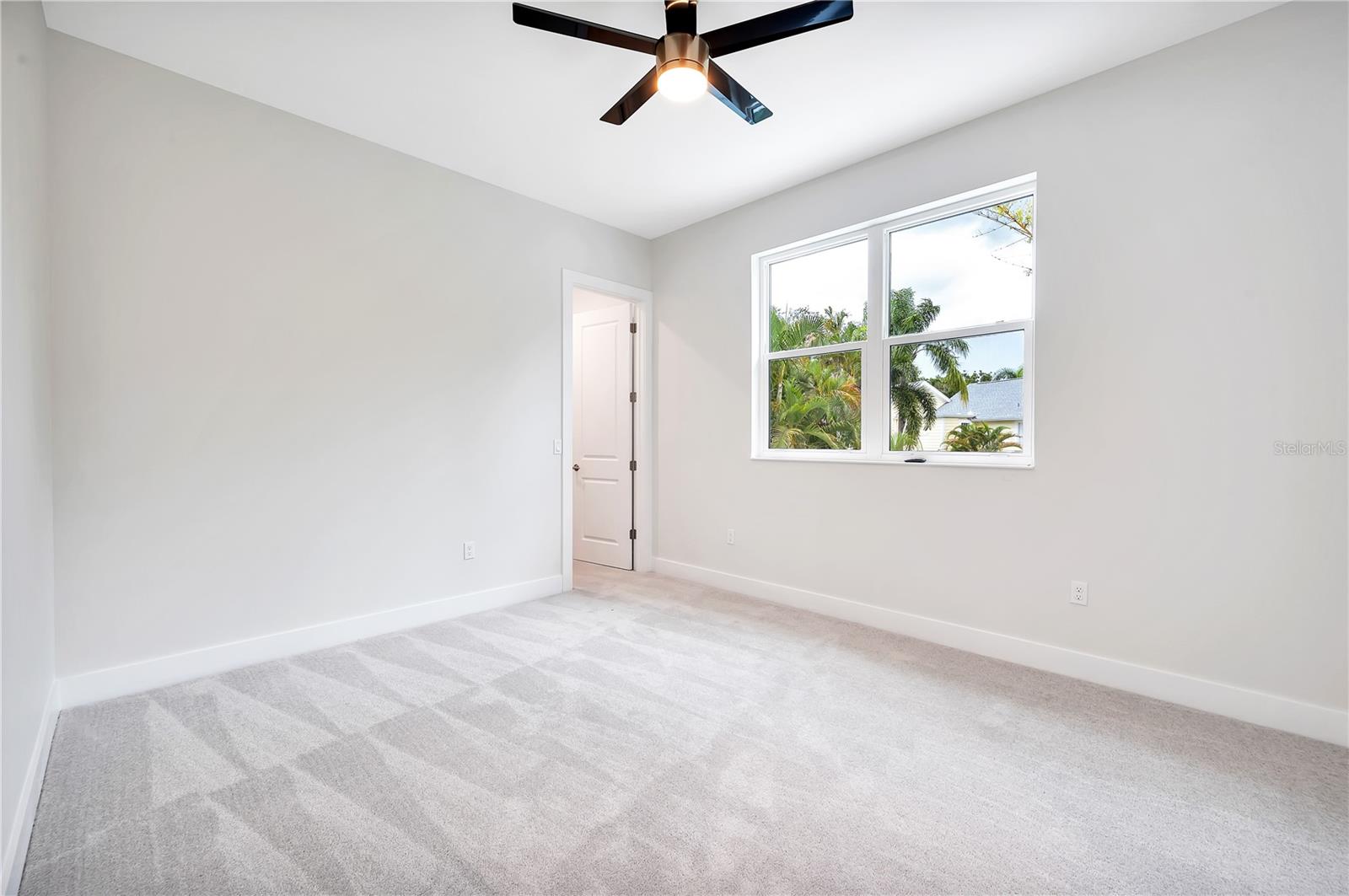 2171 MCCLELLAN PKWY, SARASOTA, FL, 34239
