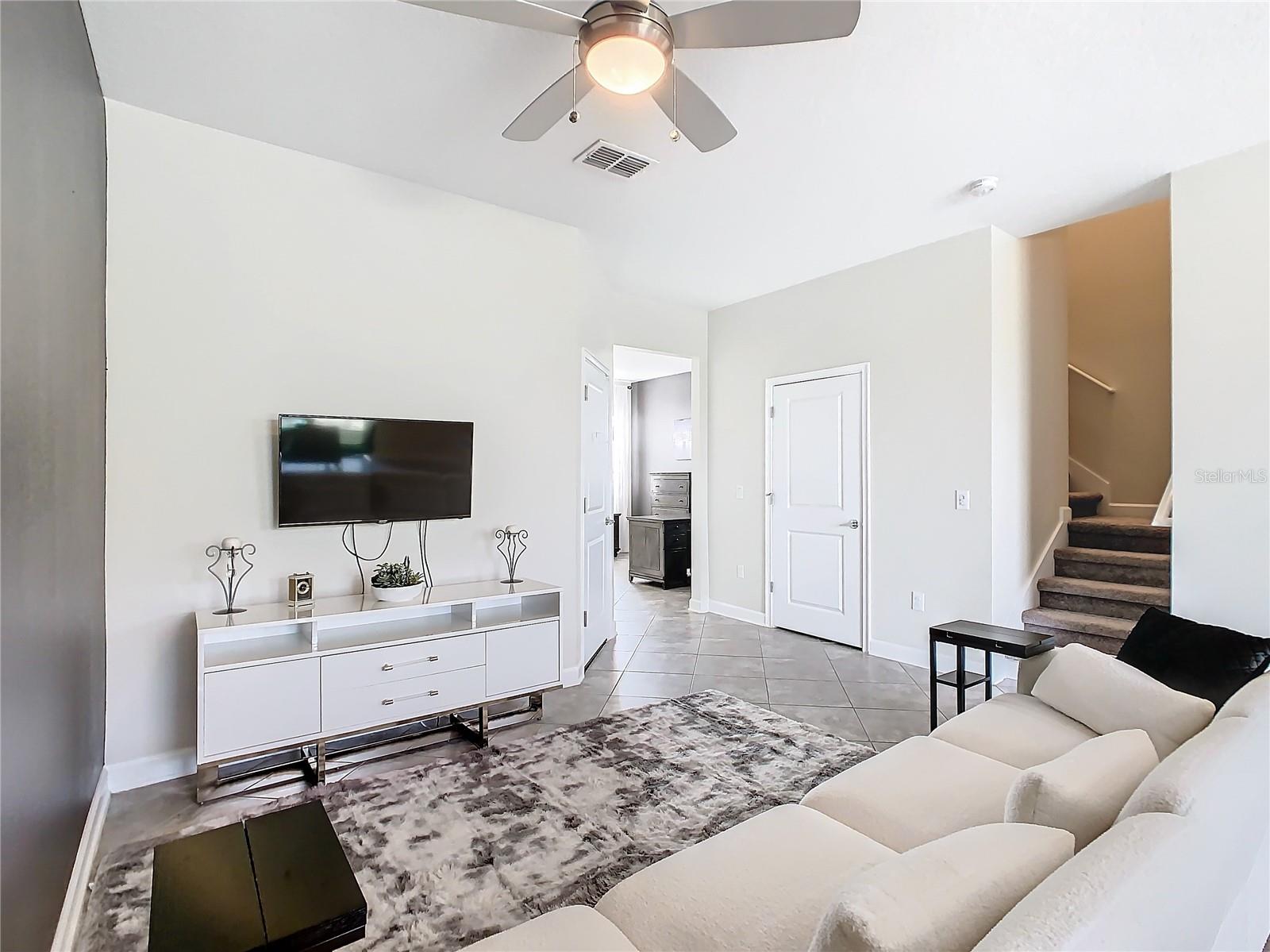 1358 ROYAL ST GEORGE BLVD, DAVENPORT, FL, 33896